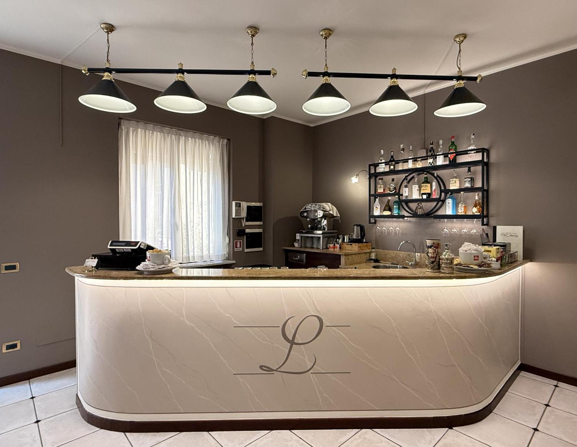 Hotel Villa Liberty Pontecurone Екстериор снимка